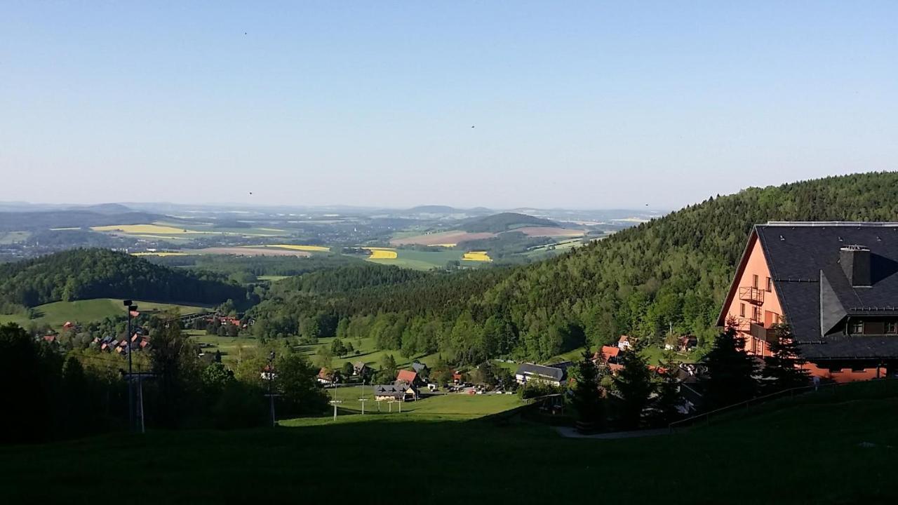 Urlaubsdomizil Am Toepfer - Ferienwohnungen In Olbersdorf エクステリア 写真
