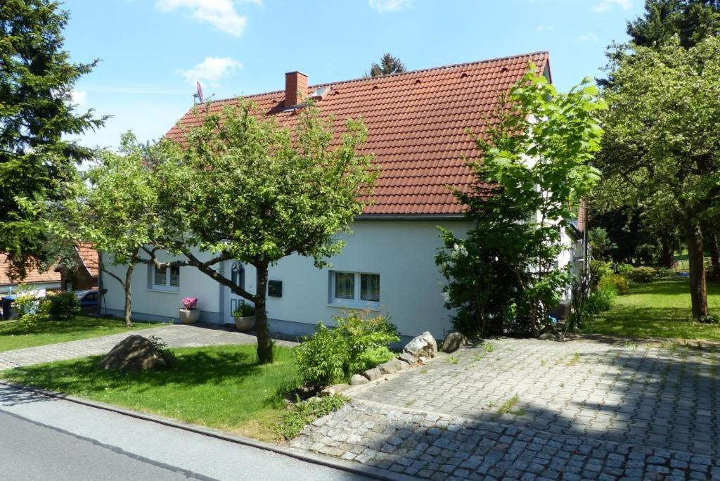 Urlaubsdomizil Am Toepfer - Ferienwohnungen In Olbersdorf エクステリア 写真